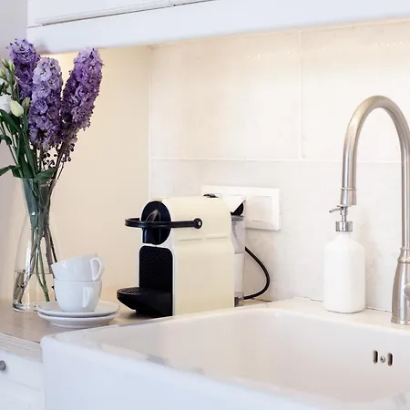 The View 1 * سانتا ماريا